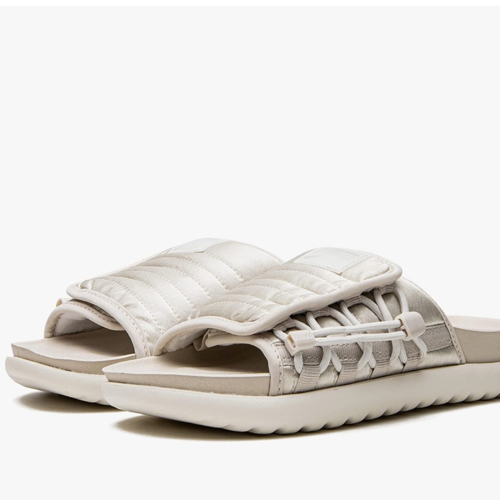Nike asuna slide